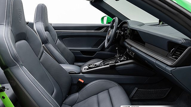 Porsche 911 Carrera Cabriolet купить на сайте DeffCars