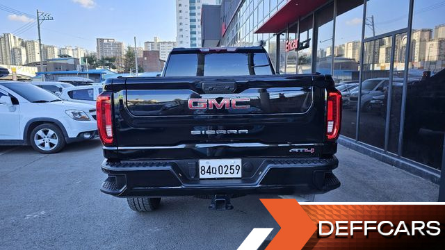 GMC Sierra 2500HD купить на сайте DeffCars