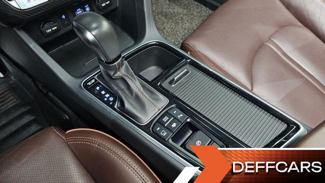 Hyundai SONATA 2.0 Premium Special купить на сайте DeffCars