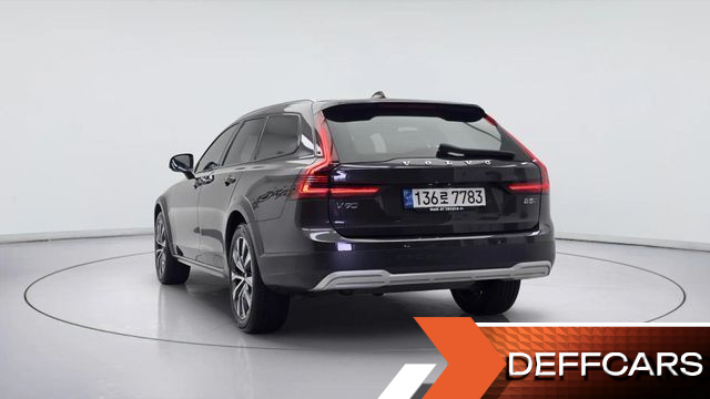 Volvo V90 B5 Pro AWD купить на сайте DeffCars