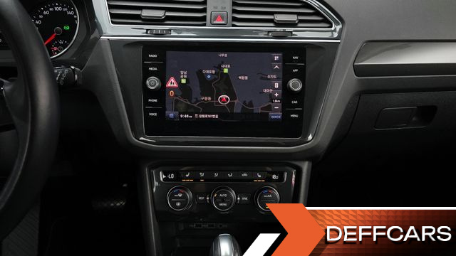 Volkswagen TIGUAN 2.0 TDI Premium купить на сайте DeffCars