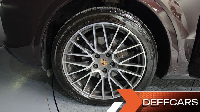 Porsche CAYENNE 3.0 купить на сайте DeffCars