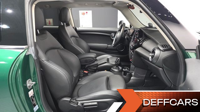 Mini COOPER Classic Plus Launch Pack Third Generation купить на сайте DeffCars