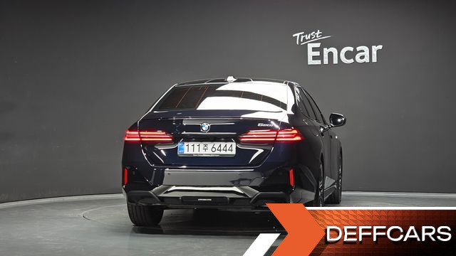 BMW 5-SERIES 520i M Sport купить на сайте DeffCars