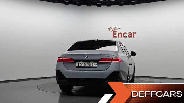 BMW 5-SERIES 530i xDrive M Sport купить на сайте DeffCars