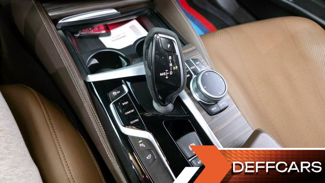 BMW 5-SERIES 530i xDrive M Sport Package Plus купить на сайте DeffCars