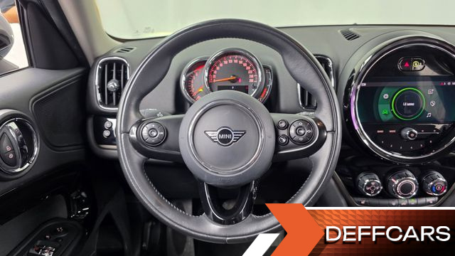 Mini COUNTRYMAN Standard 2nd купить на сайте DeffCars