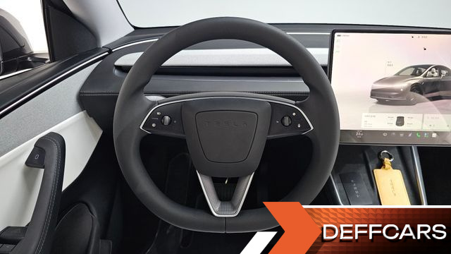 Tesla MODEL Y RWD купить на сайте DeffCars