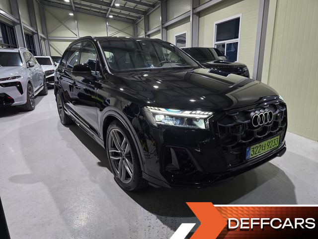 Audi Q7 55 TFSI Quattro Premium купить на сайте DeffCars