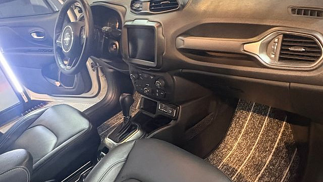 Jeep RENEGADE 2.4 Limited купить на сайте DeffCars