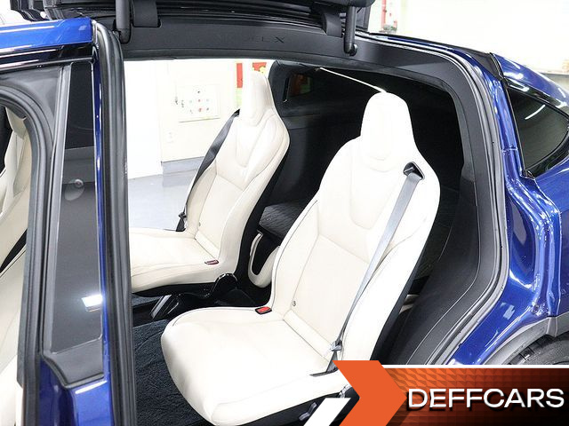 Tesla MODEL X Plaid купить на сайте DeffCars
