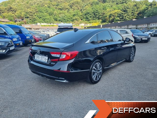 Honda ACCORD 2.0 Hybrid Touring купить на сайте DeffCars