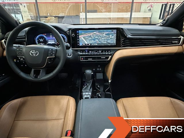 Toyota CAMRY 2.5 XLE Premium Hybrid купить на сайте DeffCars