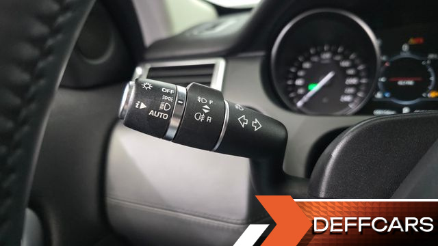 Land Rover DISCOVERY SPORT 2.0 TD4 HSE Luxury купить на сайте DeffCars