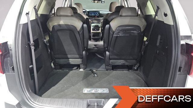 Kia CARNIVAL HEV 9 seater Prestige купить на сайте DeffCars
