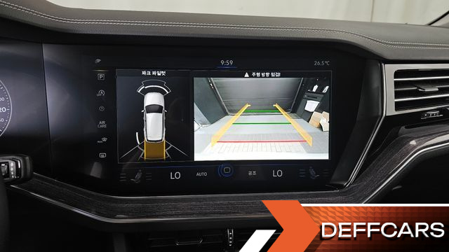Volkswagen TOUAREG 3.0 TDI Premium купить на сайте DeffCars