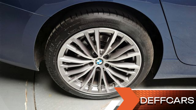 BMW 3-SERIES 320i Luxury купить на сайте DeffCars
