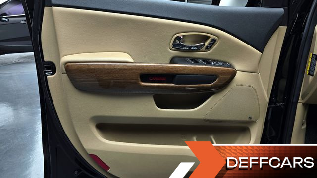 Kia CARNIVAL Gasoline 7-seater Hi-Limousine President купить на сайте DeffCars