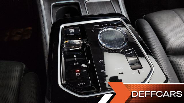 BMW 7-SERIES 740i sDrive M Sport купить на сайте DeffCars