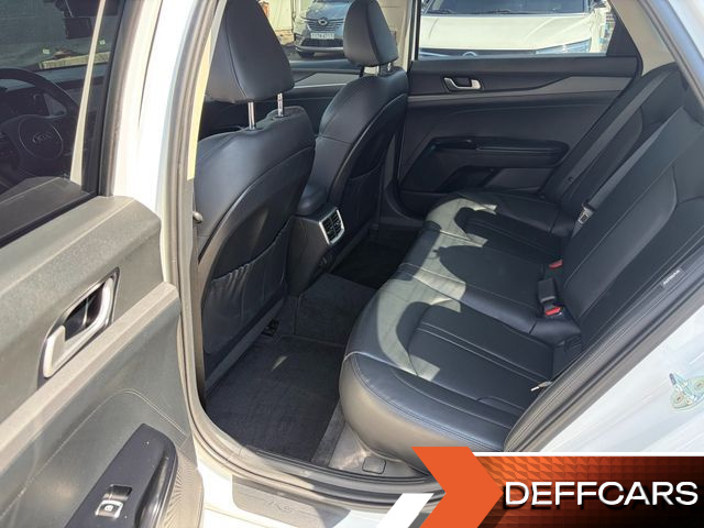 Kia K5 2.0 Prestige купить на сайте DeffCars