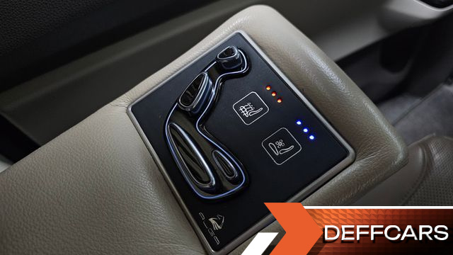 Kia CARNIVAL Gasoline 9-Seater Hi-Limousine Signature купить на сайте DeffCars