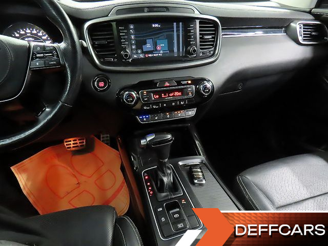 Kia SORENTO Diesel 2.2 2WD Master Special купить на сайте DeffCars