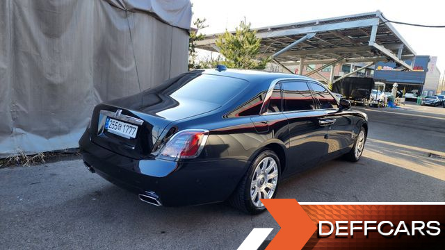 Rolls-Royce GHOST 6.7 EWB V12 купить на сайте DeffCars