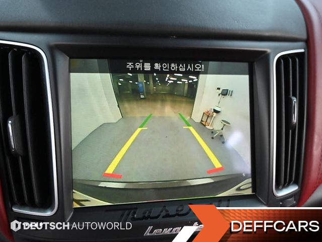 Maserati LEVANTE 3.0 AWD Sport купить на сайте DeffCars