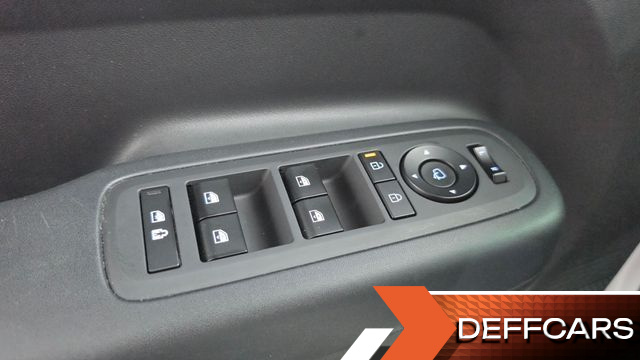 Hyundai SANTAFE Gasoline 2.5T 2WD Exclusive купить на сайте DeffCars