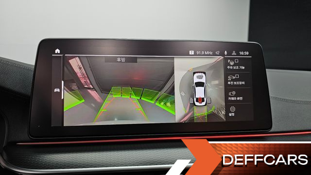 BMW 5-SERIES 520i M Sport купить на сайте DeffCars