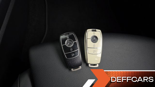 Mercedes A-CLASS A220 Hatchback купить на сайте DeffCars