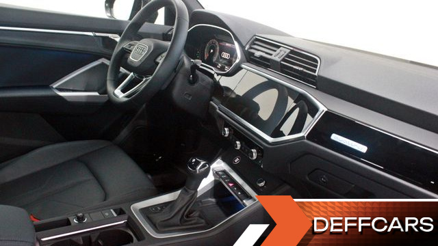 Audi Q3 40 TFSI Quattro Premium купить на сайте DeffCars