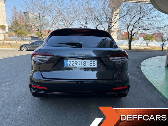 Maserati LEVANTE 3.0 Diesel AWD GranLusso купить на сайте DeffCars