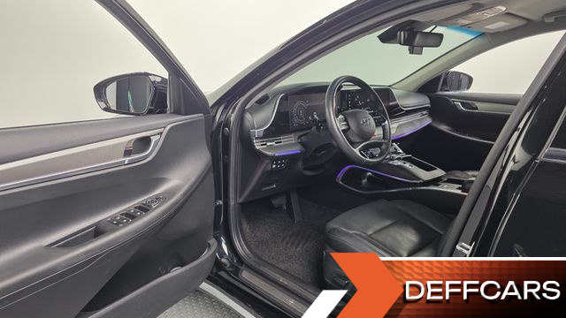 Hyundai GRANDEUR 2.5 Premium Choice купить на сайте DeffCars