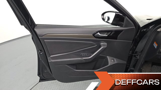 Volkswagen JETTA 1.4 TSI Prestige купить на сайте DeffCars