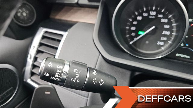 Land Rover DISCOVERY 3.0 TD6 HSE купить на сайте DeffCars