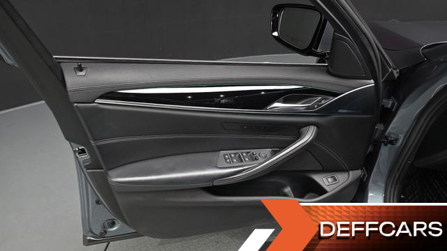 BMW 5-SERIES 530i xDrive M Sport Package Plus купить на сайте DeffCars