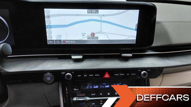 Kia CARNIVAL Gasoline 9-Seater Signature купить на сайте DeffCars