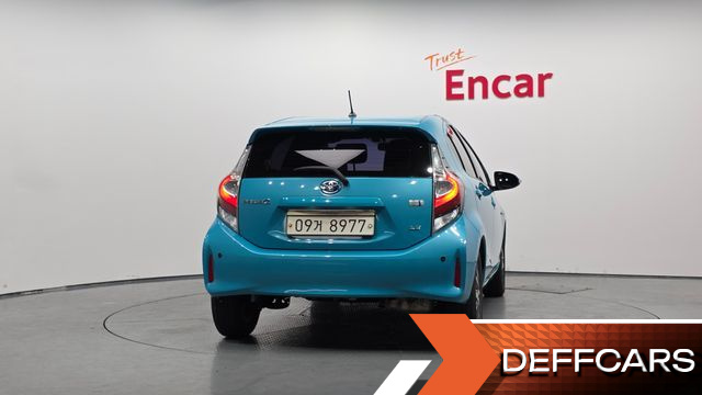 Toyota PRIUS 1.5 купить на сайте DeffCars