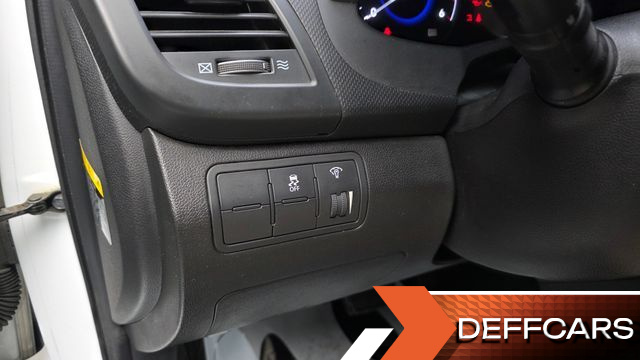 Hyundai ACCENT Diesel 1.6 VGT Style Plus купить на сайте DeffCars