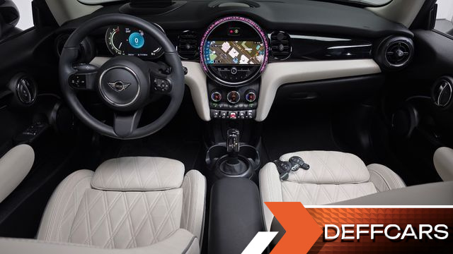 Mini COOPER Classic Launch Pack Third Generation купить на сайте DeffCars