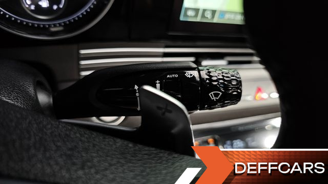 Hyundai GRANDEUR 3.0 LPi Premium Choice купить на сайте DeffCars