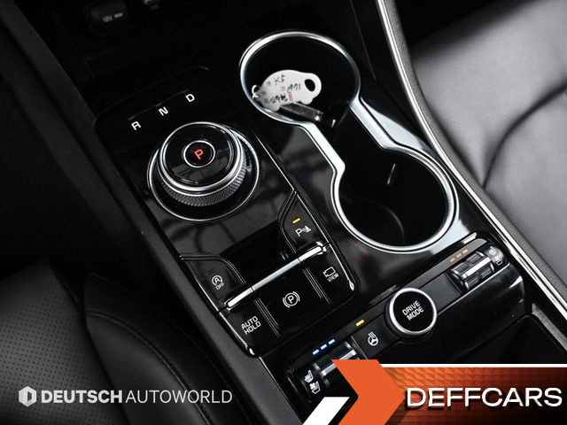 Kia K5 2.0 Prestige купить на сайте DeffCars