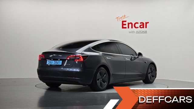 Tesla MODEL 3 Long Range AWD купить на сайте DeffCars