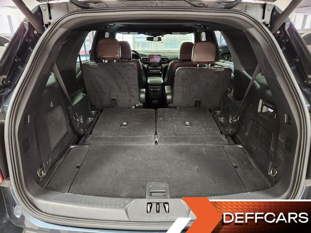 Ford EXPLORER 3.0 Platinum 4WD купить на сайте DeffCars