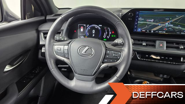 Lexus UX 2.0 2WD купить на сайте DeffCars