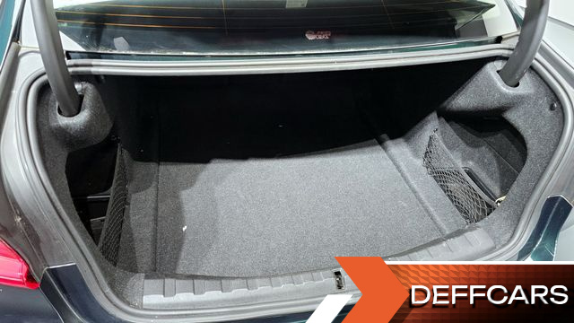 BMW 3-SERIES 320i Luxury купить на сайте DeffCars