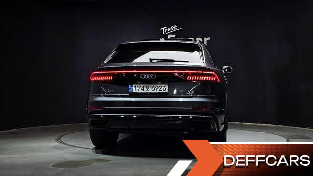 Audi Q8 55 TFSI Quattro Premium купить на сайте DeffCars