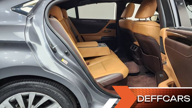 Lexus ES Executive купить на сайте DeffCars