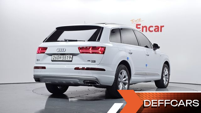 Audi Q7 45 TFSI Quattro купить на сайте DeffCars